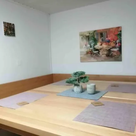 Semesterbostad Fuer Bis Zu 8 Personen In